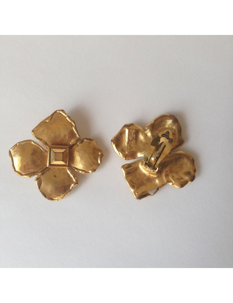 Clips d'oreille YVES SAINT LAURENT trèfle à 4 feuilles doré 