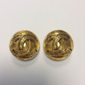 CHANEL vintage golden year 1994 ear clips