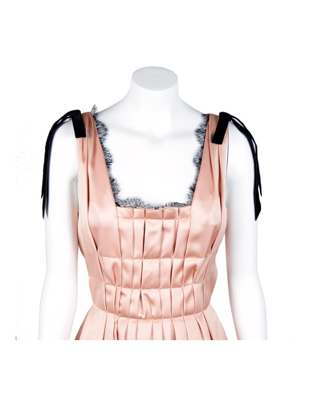 Robe de cocktail t 38 LOUIS VUITTON satin duchesse vieux rose