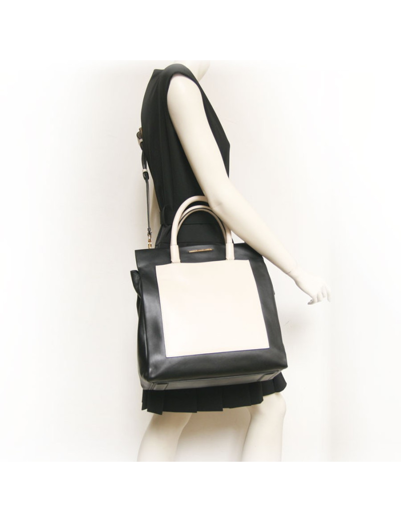 Sac MARC BY MARC JACOBS cuir bicolore noir et blanc 