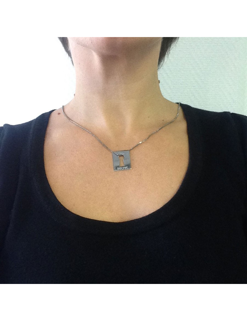 Collier "Secret" DIOR palladié