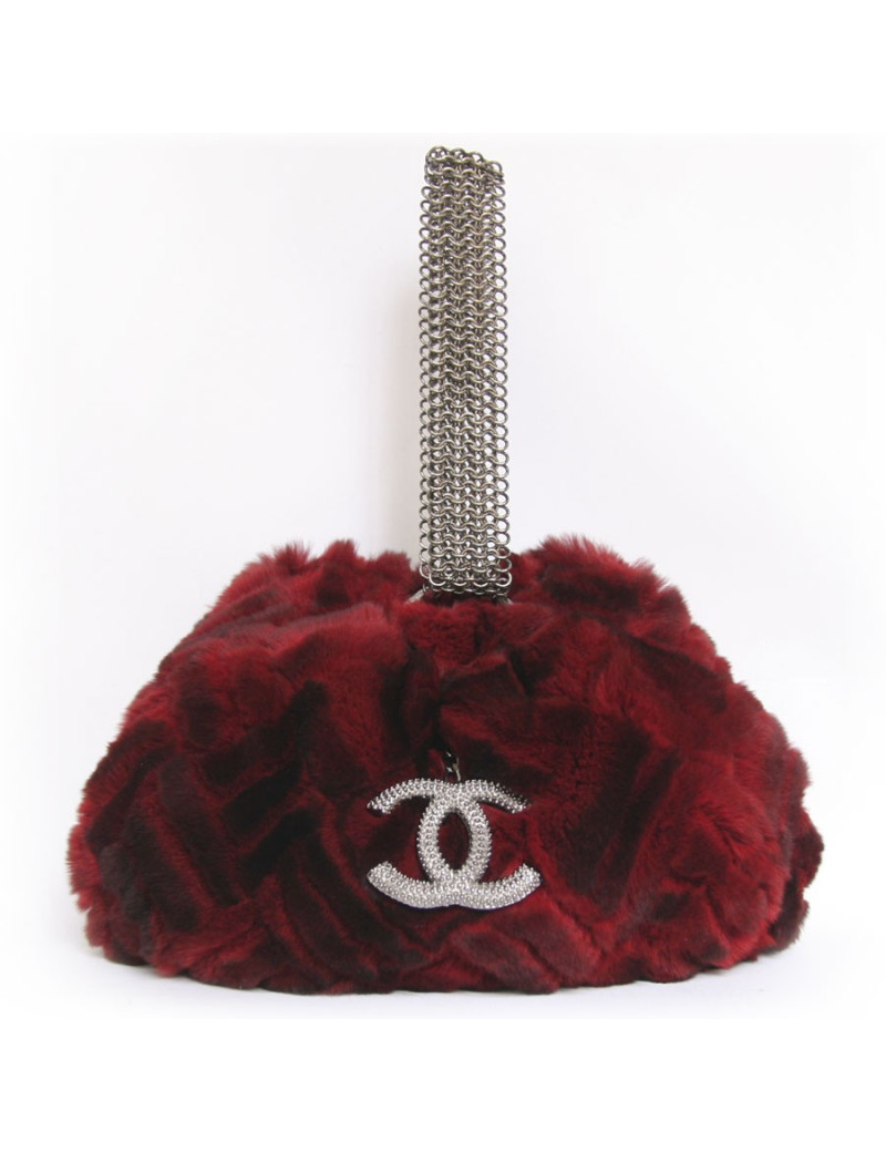 Sac manchon CHANEL fourrure rouge