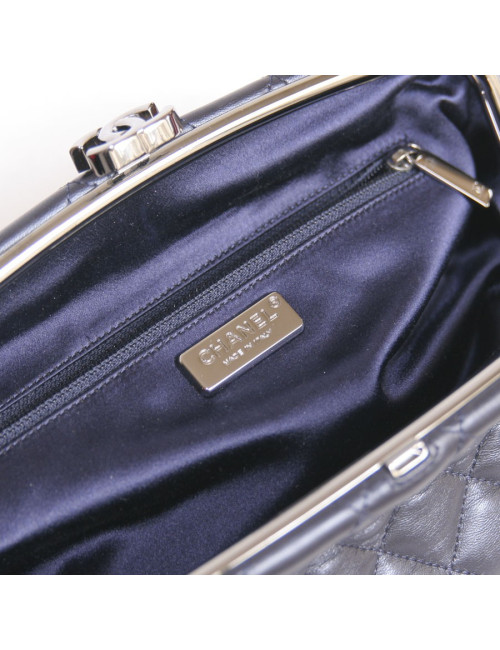 Pochette CHANEL 