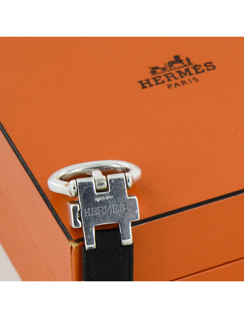 Bracelet HERMES en cuir noir et boucle argent