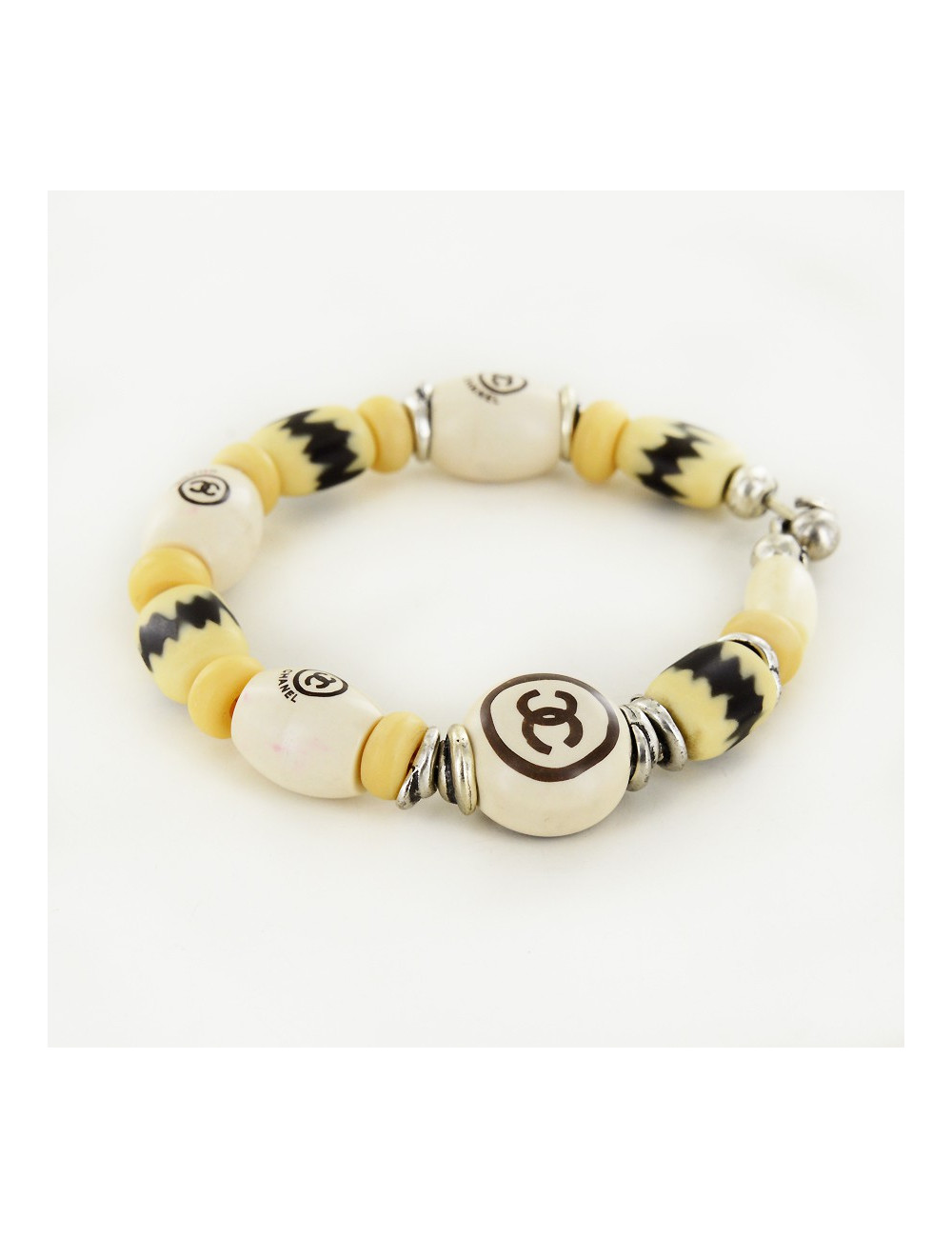 Bracelet CHANEL en bois