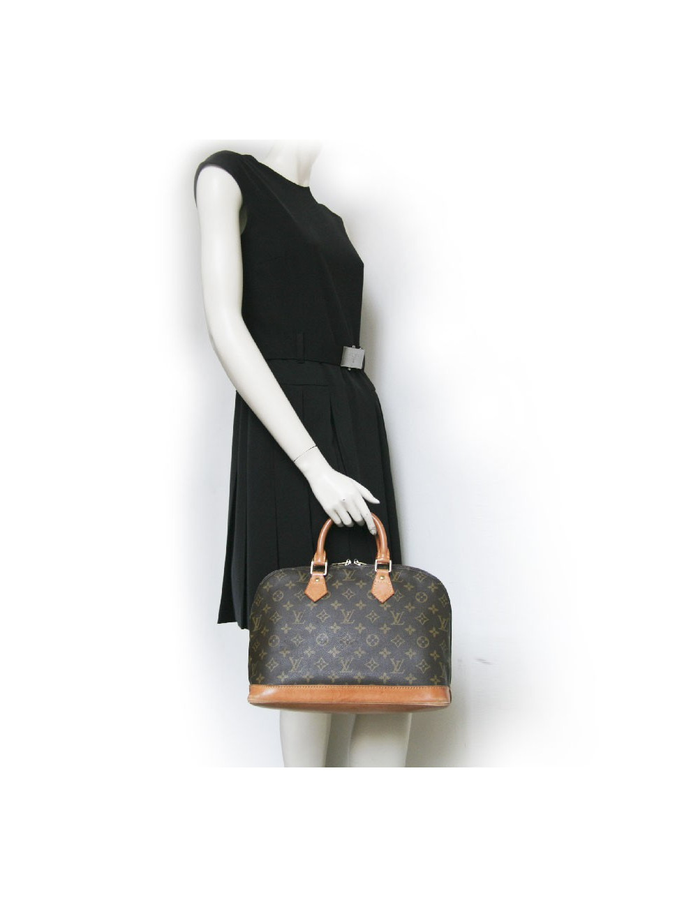 Sac "Alma" LOUIS VUITTON toile monogram MM