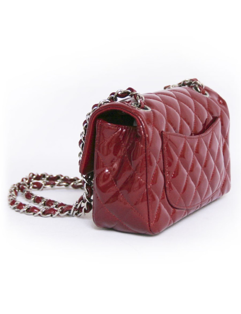 Sac timeless CHANEL verni framboise