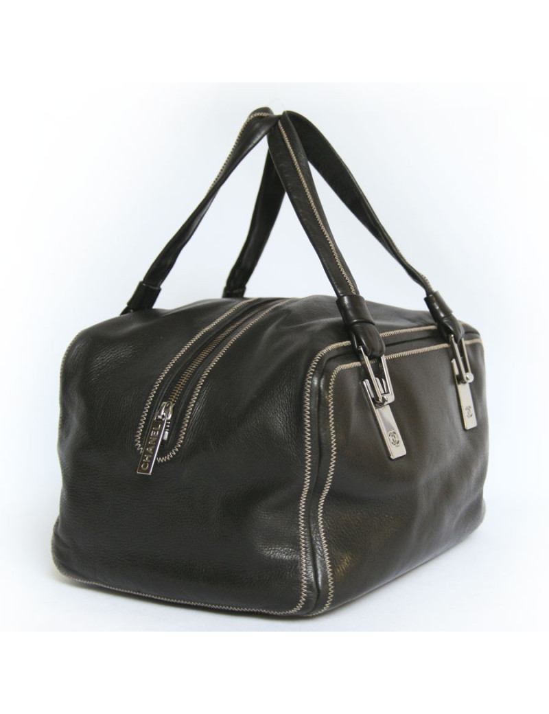Sac bowling CHANEL en cuir d'agneau noir 