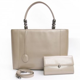 Bag"lady Perla" DIOR in Polish cream GM and his wallet