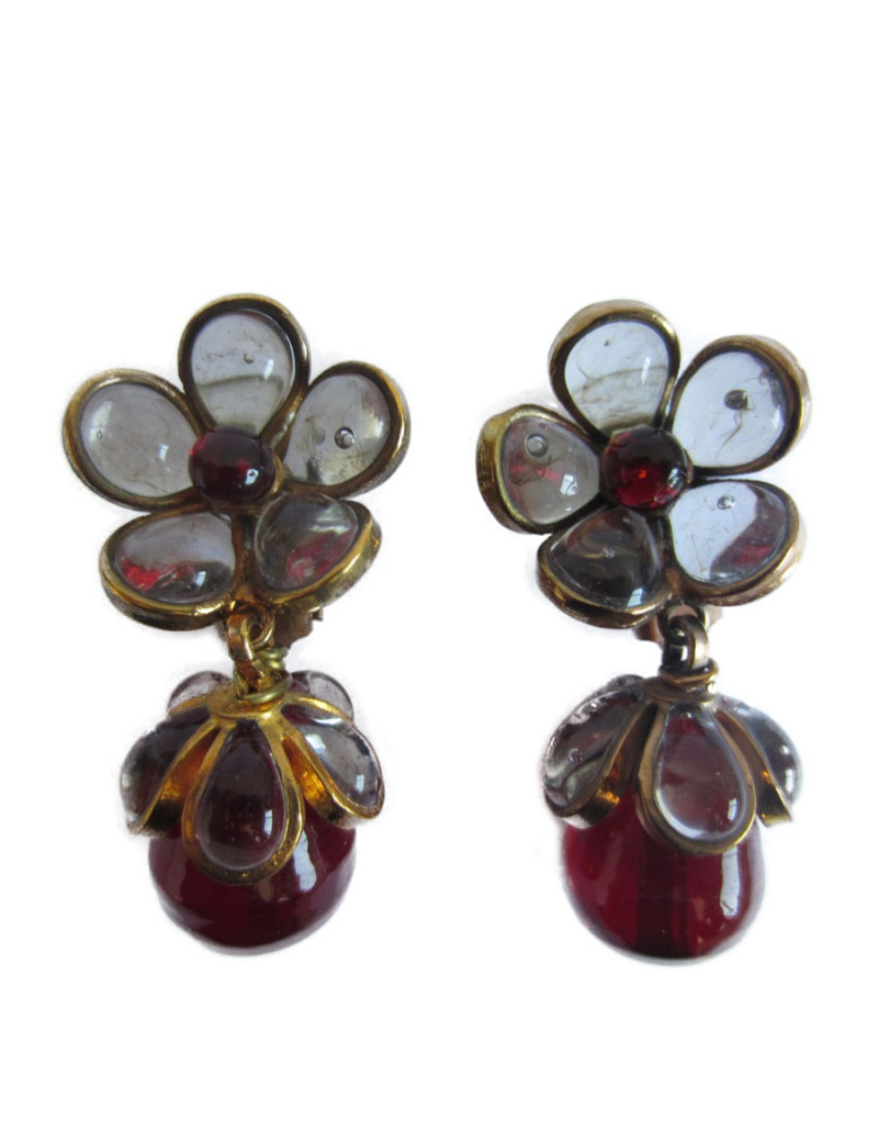Clips MARGUERITE DE VALOIS pâte de verre rubis