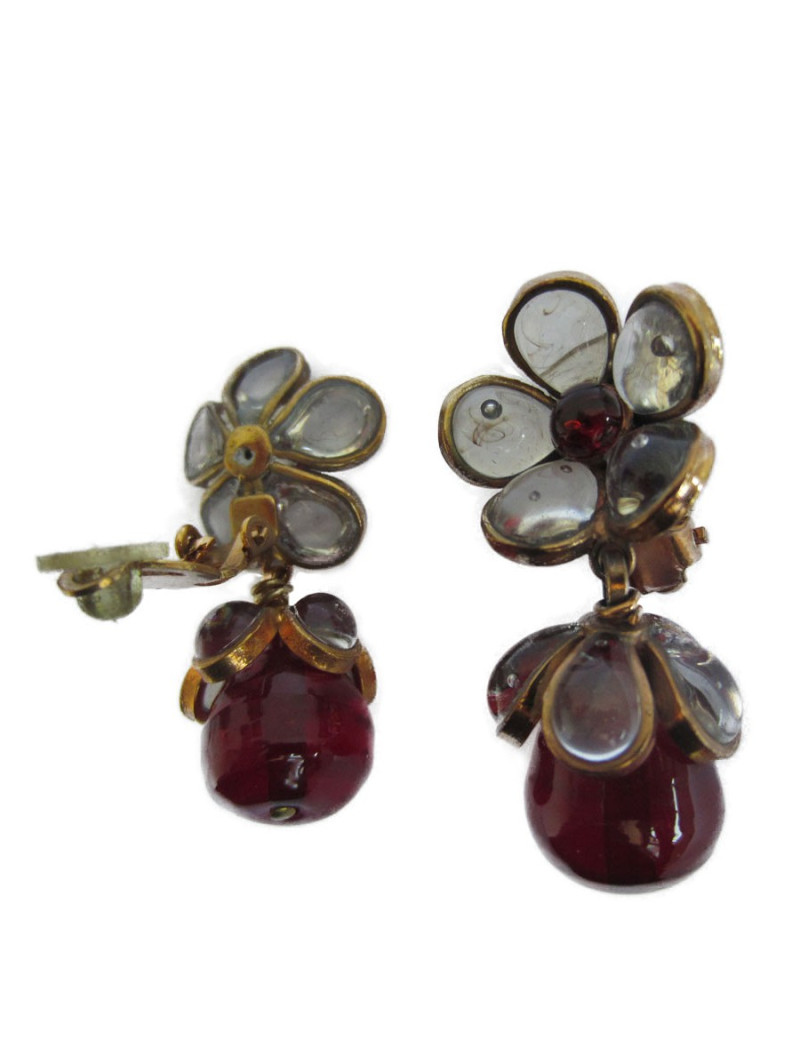 Clips MARGUERITE DE VALOIS pâte de verre rubis