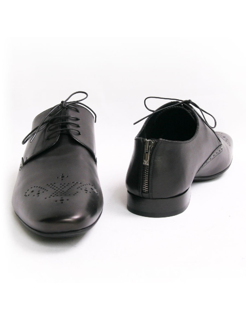 Chaussure LOUIS VUITTON en cuir noir T43