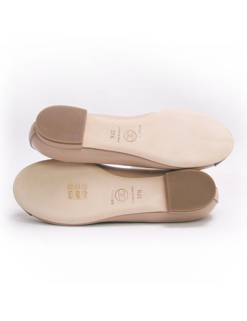 Ballerines CHANEL T 37.5 bicolores 
