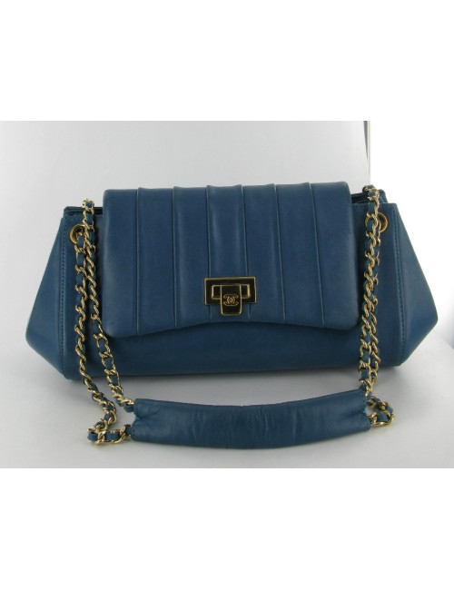 Bag blue leather attributes Golden CHANEL