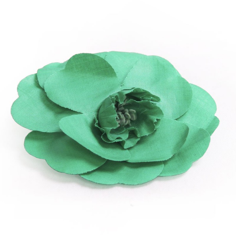 Green fabric CHANEL Camellia brooch - VALOIS VINTAGE PARIS