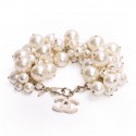 Bracelet CHANEL avec grosses perles nacrées