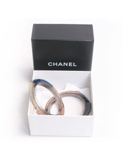 Bracelets CHANEL en pierres dures