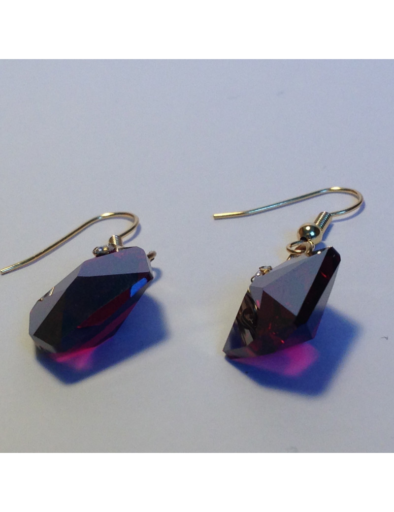 Clous MARGUERITE DE VALOIS strass et cristal swarovski siam