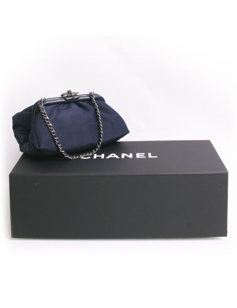 Sac pochette CHANEL bijou abeille