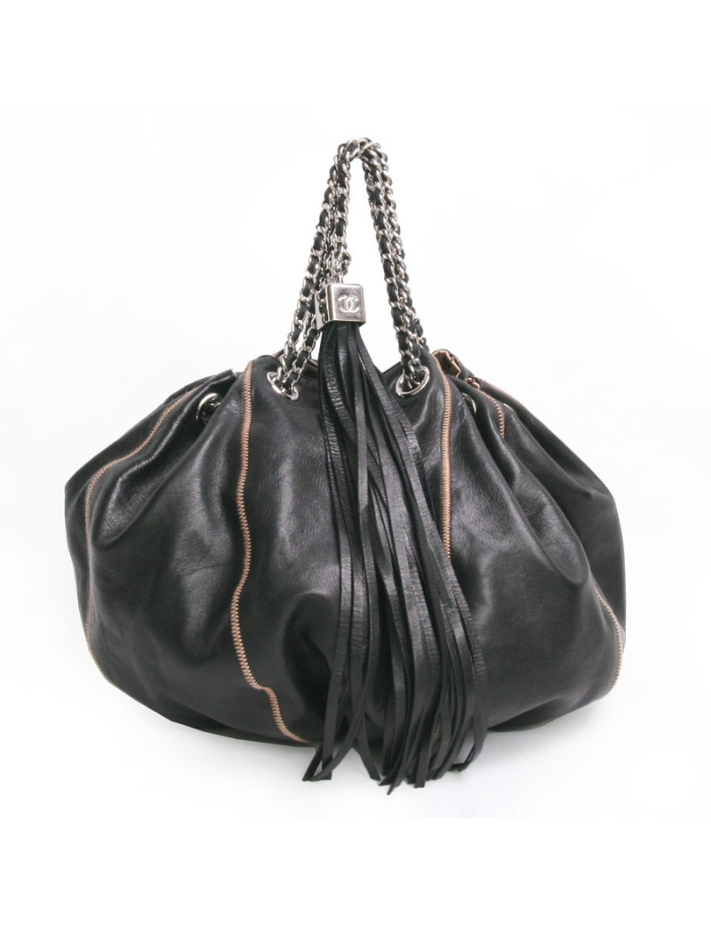 Sac besace CHANEL cuir d'agneau noir et réversible