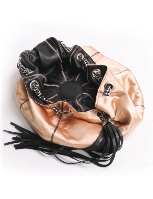 Sac besace CHANEL cuir d'agneau noir et réversible