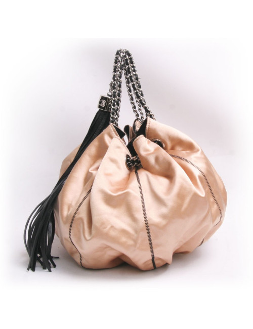 Sac besace CHANEL cuir d'agneau noir et réversible