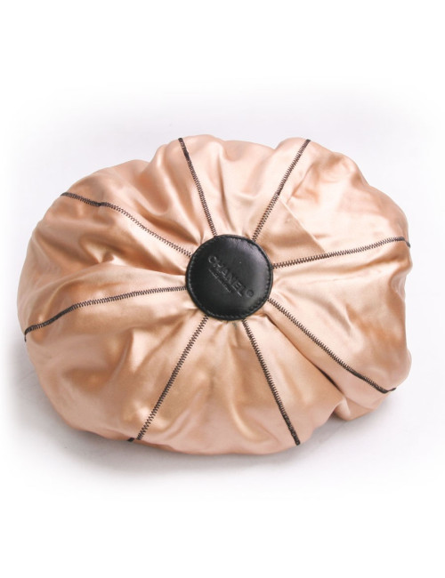 Sac besace CHANEL cuir d'agneau noir et réversible