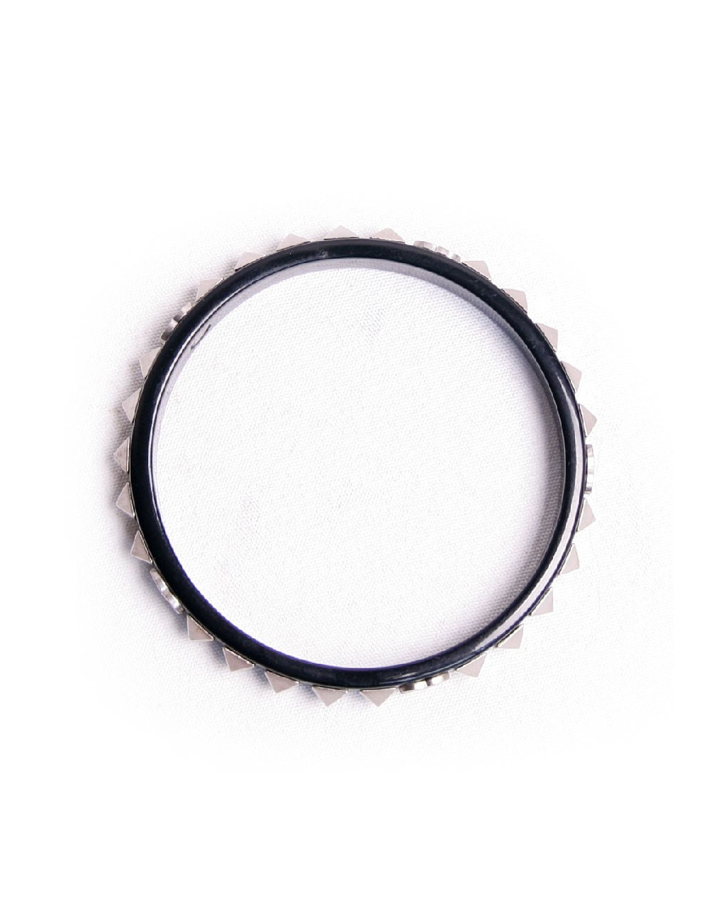 Bracelet CHANEL pléxi noir et clous argentés