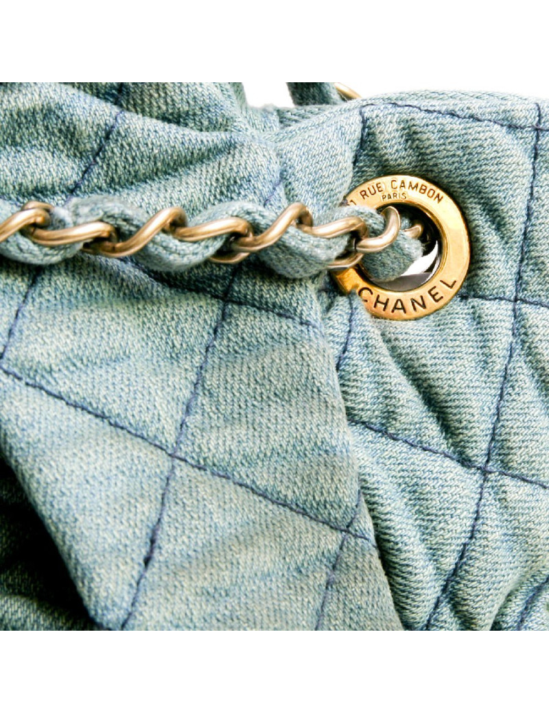 Sac besace CHANEL textile vert turquoise  vieilli