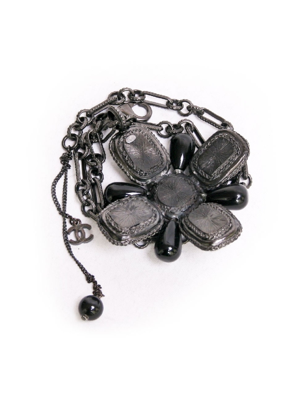 Collier bijou CHANEL pâte de verre et pane de velours gris