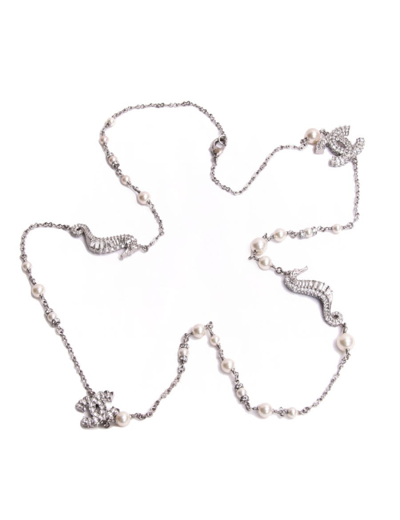 Sautoir " hippocampe" CHANEL argent et strass