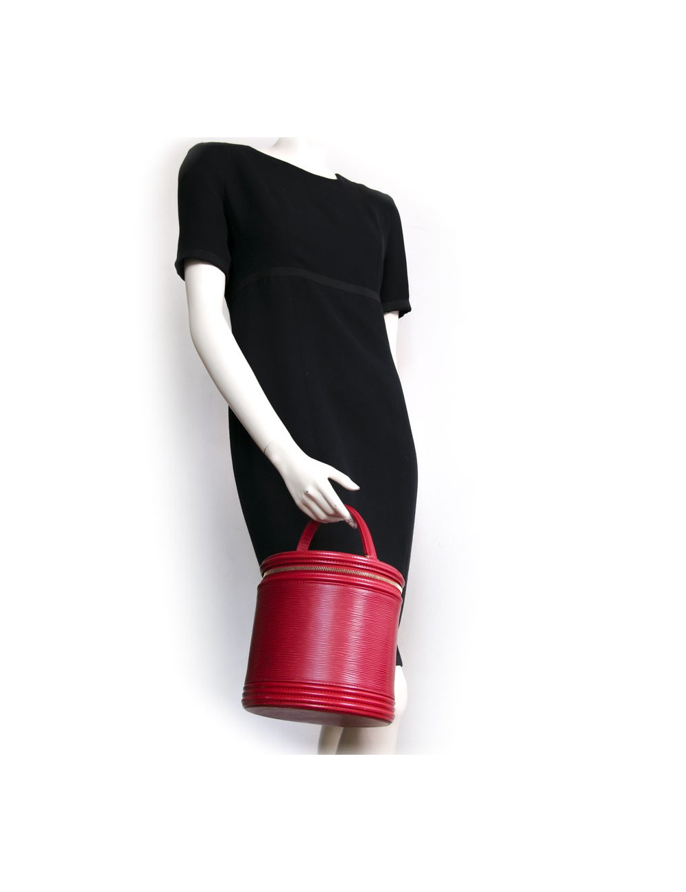 Sac seau LOUIS VUITTON cuir épi rouge