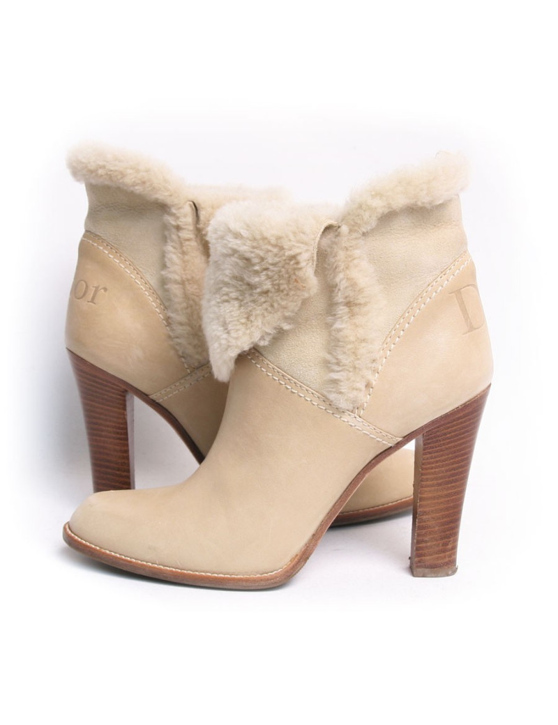 Boots DIOR T39 peau retournée er cuir beige