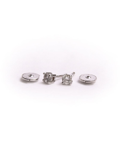 Clous d'oreille en diamant 