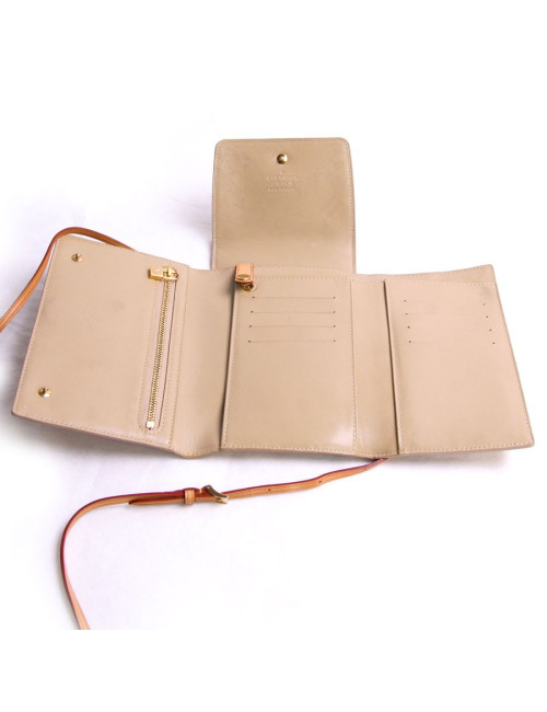 Sac pochette LOUIS VUITTON cuir verni ivoire monogram