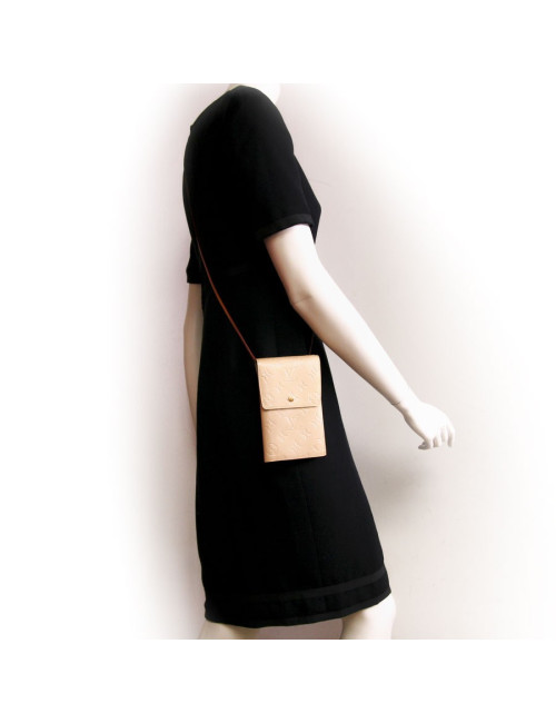 Sac pochette LOUIS VUITTON cuir verni ivoire monogram