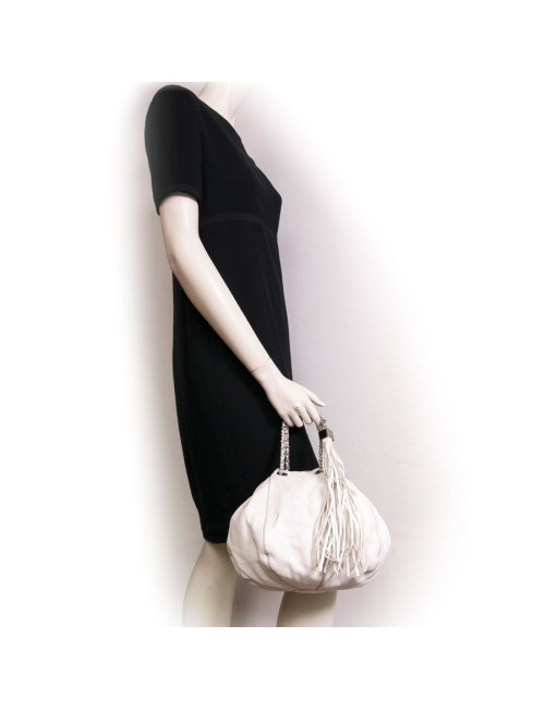 Sac CHANEL en cuir souple craie