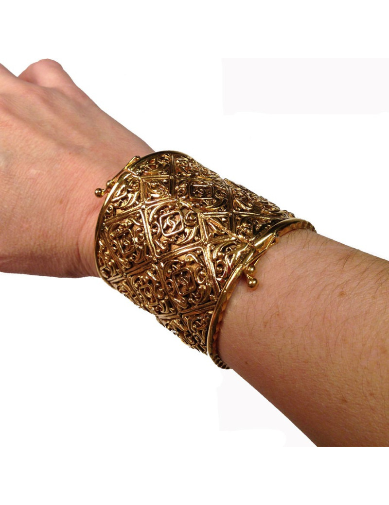 Manchette CHANEL vintage en métal doré