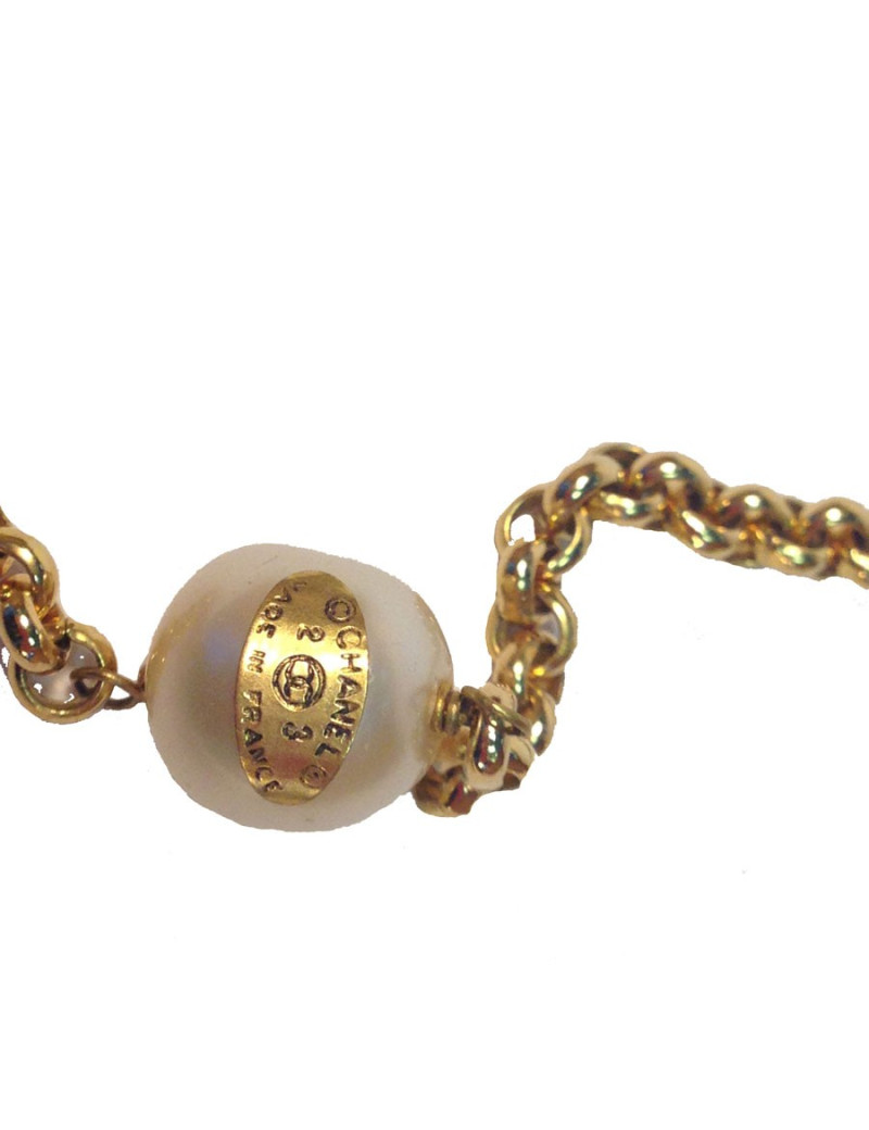 Long sautoir CHANEL chaînes et perles nacrées