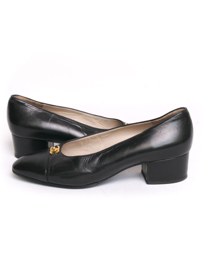 Ballerines CHANEL t 36 1/5 noires