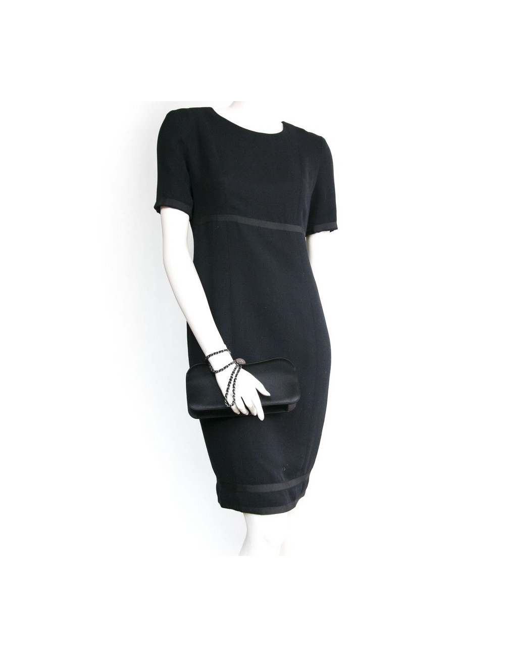 Sac pochette CHANEL satin de soie noir