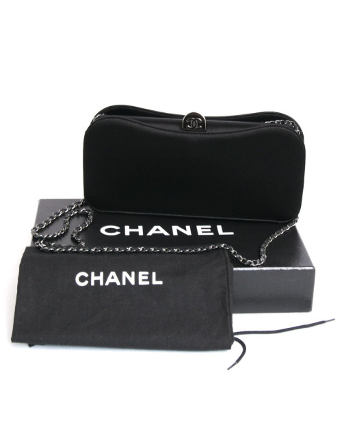 Sac pochette CHANEL satin de soie noir