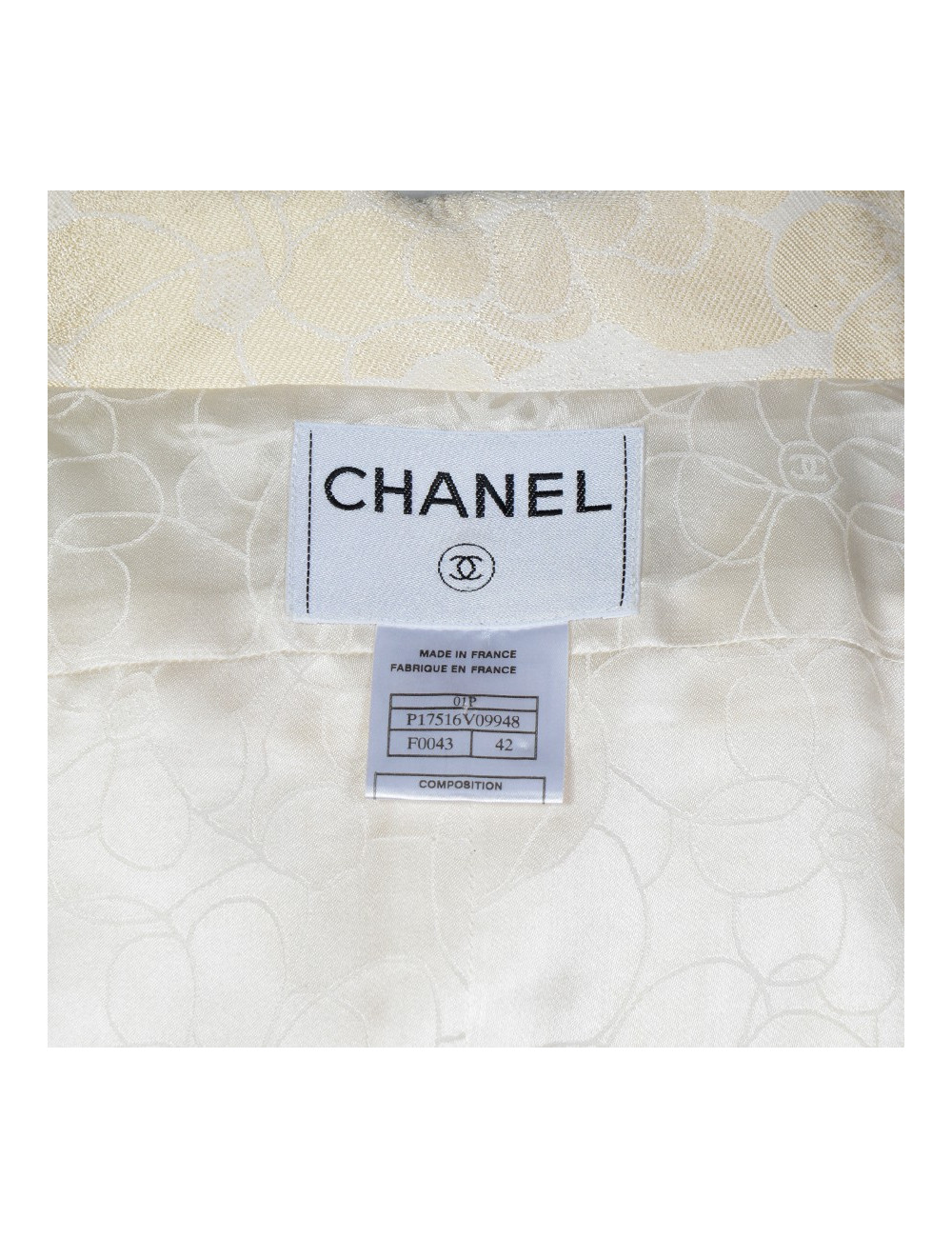 Gilet CHANEL sans manches ceinture perles nacrées