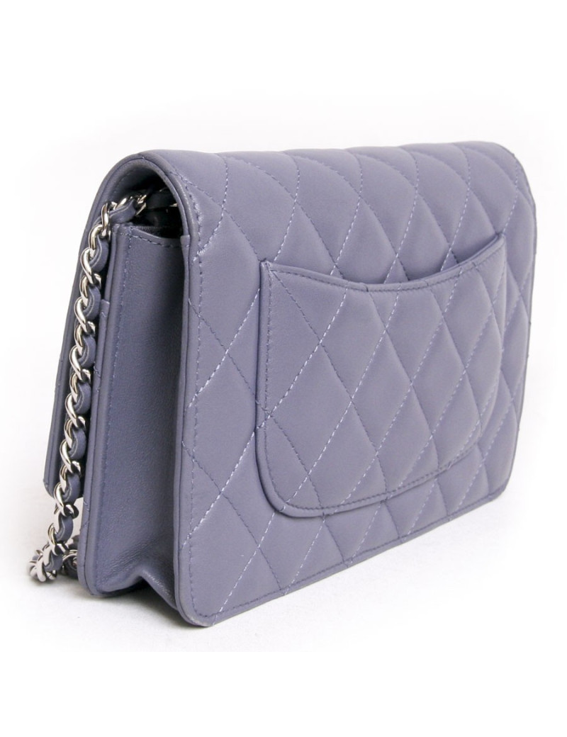 Sac pochette CHANEL matelassé mauve