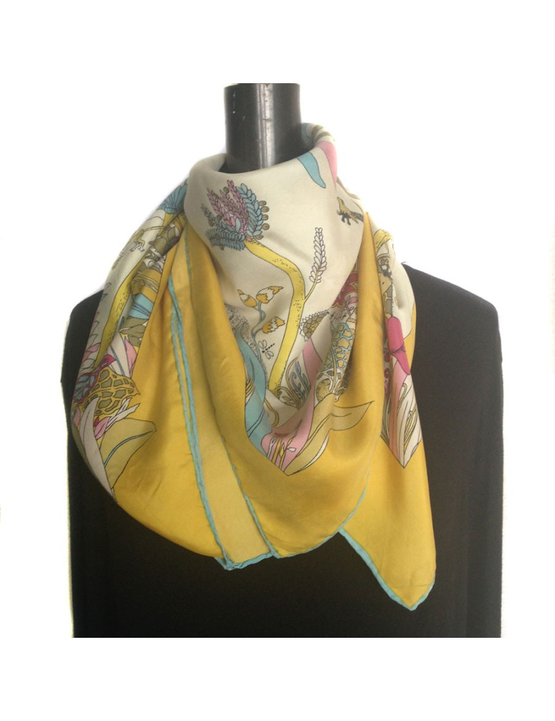 Carré de soie GUCCI jaune vintage