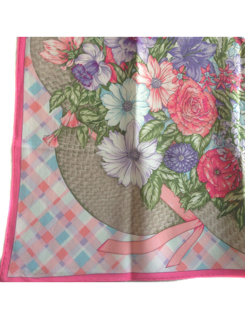 Carré de mousseline de soie Christian DIOR rose vintage