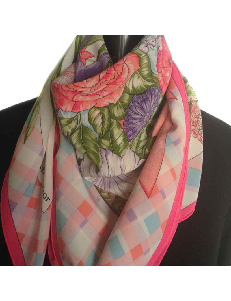 Carré de mousseline de soie Christian DIOR rose vintage