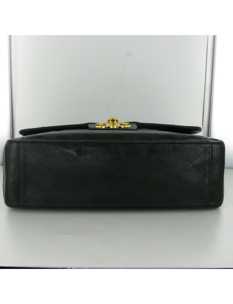 Maxi Jumbo black CHANEL