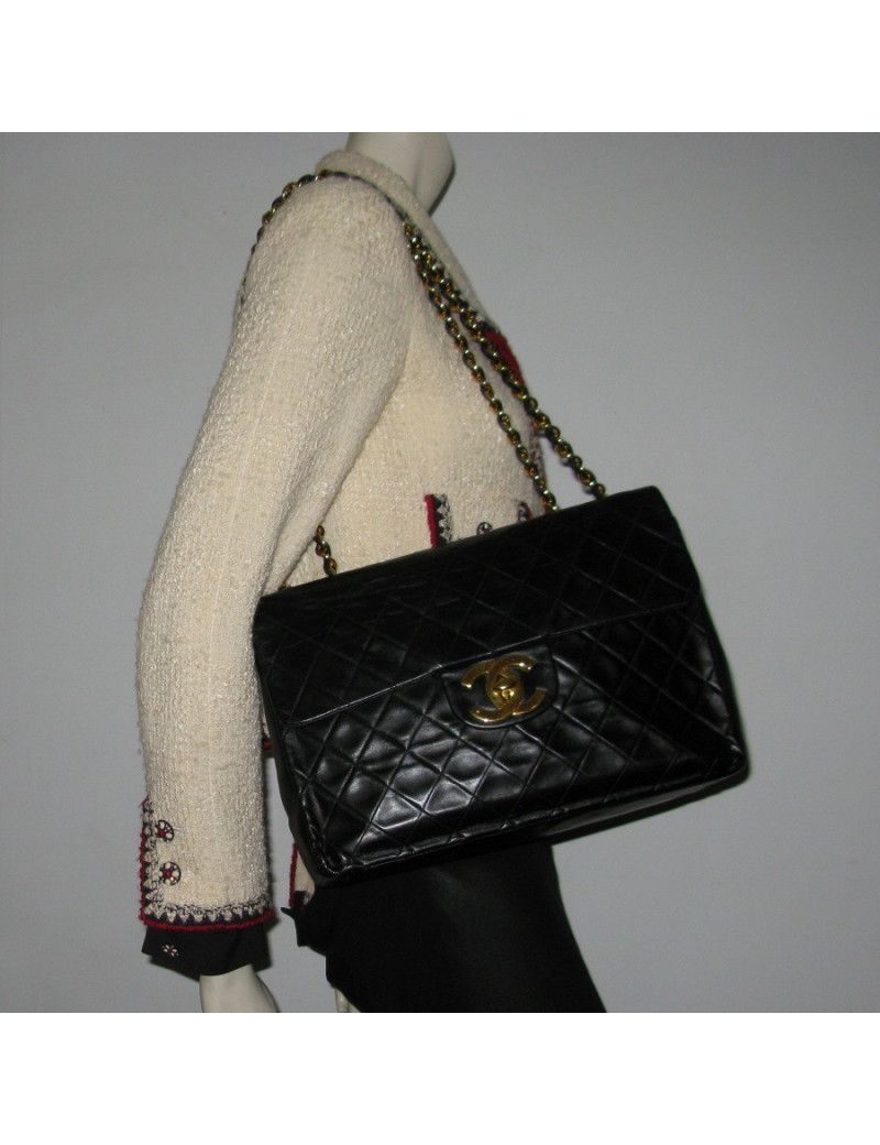 Sac Vintage cuir matelassÃ© CHANEL