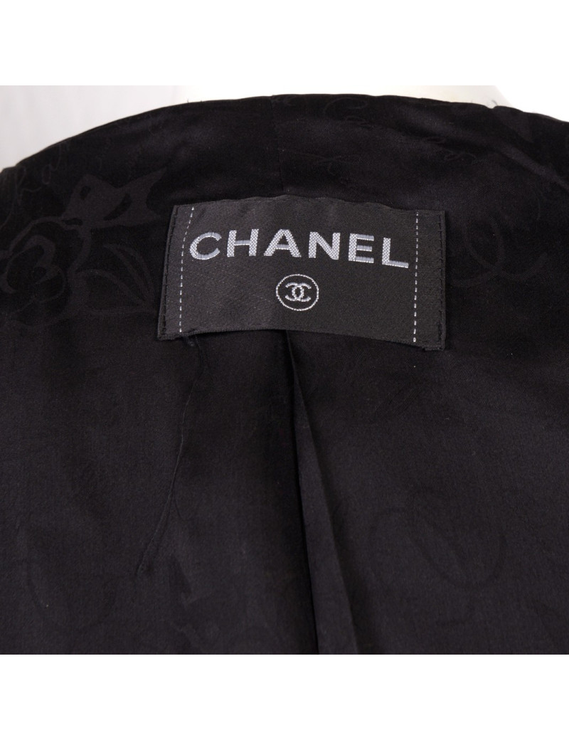 Veste CHANEL tweed  et perles nacrées